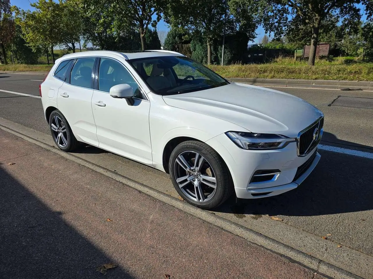 Photo 1 : Volvo Xc60 2019 Hybrid