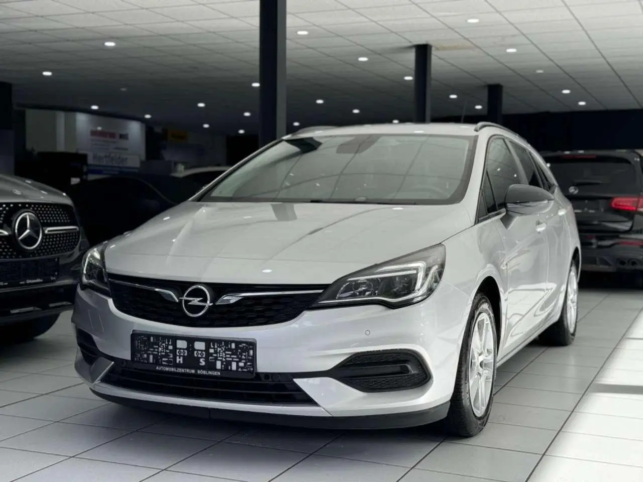 Photo 1 : Opel Astra 2021 Diesel