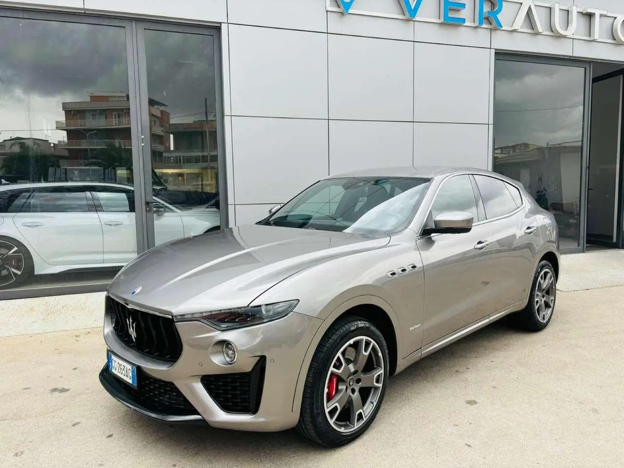 Photo 1 : Maserati Levante 2021 Petrol