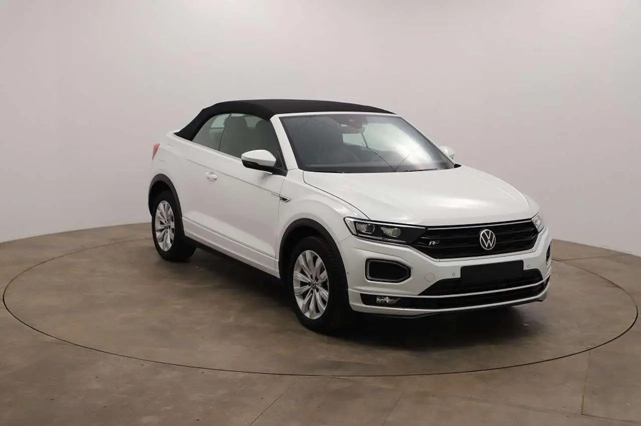 Photo 1 : Volkswagen T-roc 2021 Essence