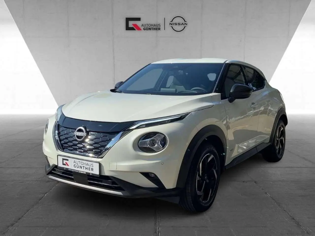 Photo 1 : Nissan Juke 2024 Hybride