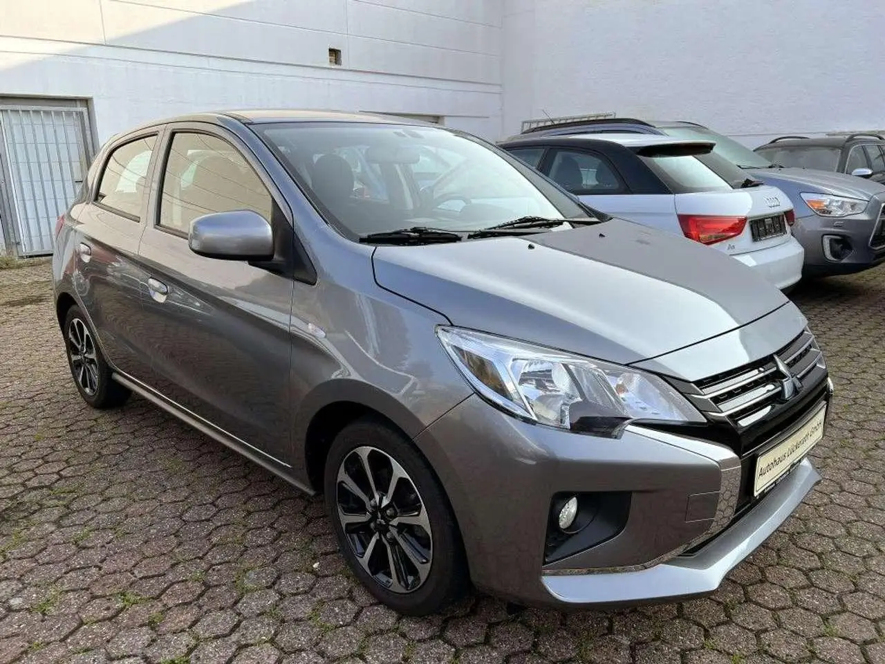 Photo 1 : Mitsubishi Space Star 2021 Petrol