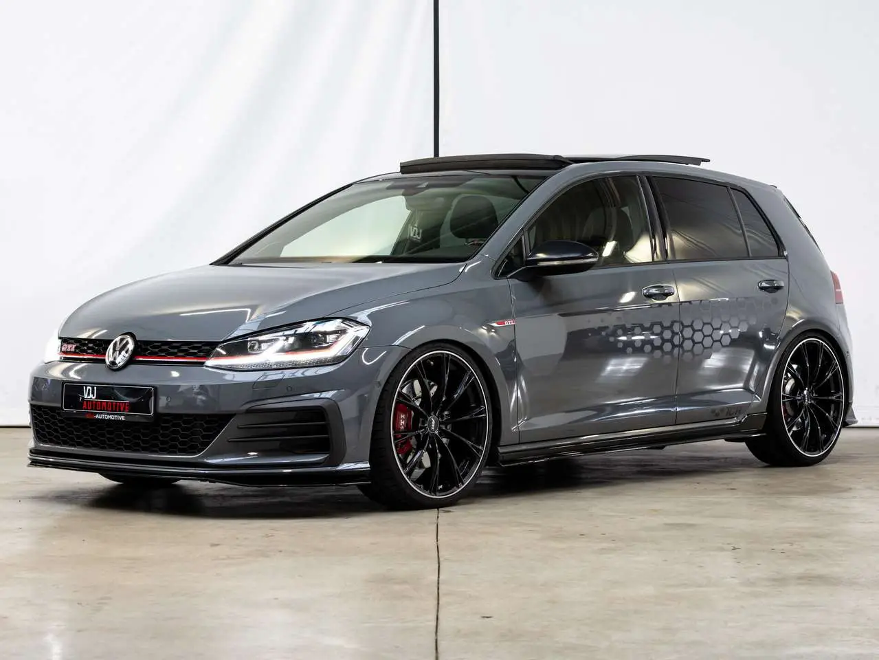 Photo 1 : Volkswagen Golf 2019 Essence