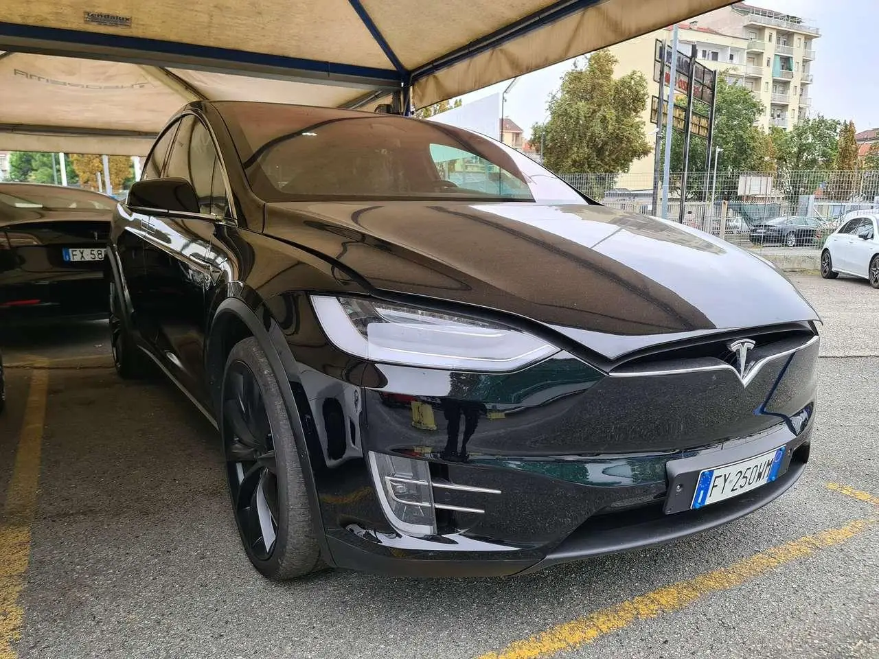 Photo 1 : Tesla Model X 2019 Électrique