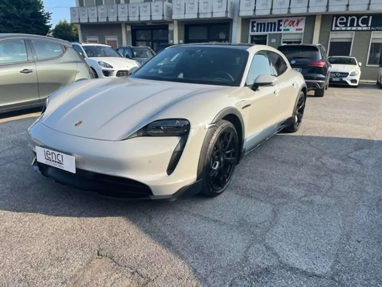 Photo 1 : Porsche Taycan 2022 Électrique