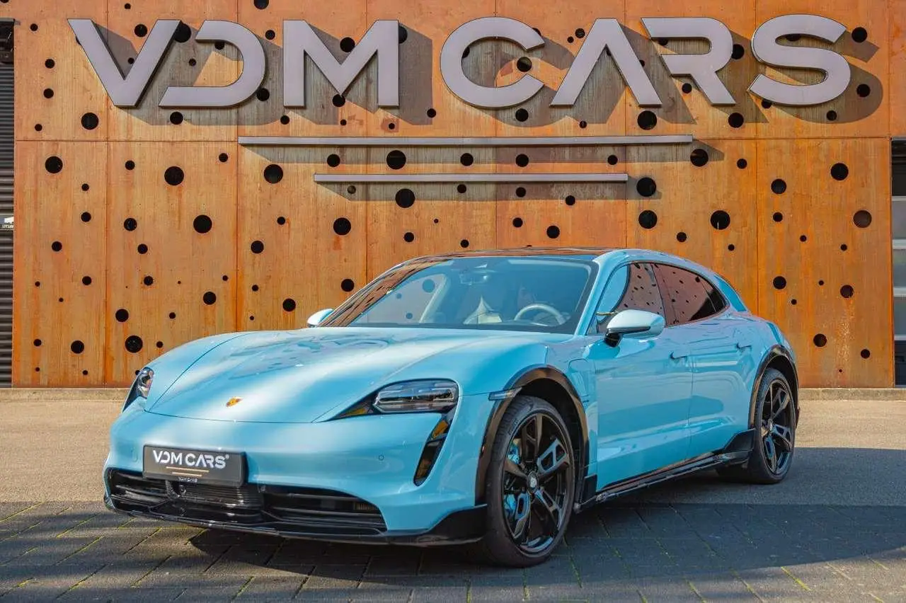 Photo 1 : Porsche Taycan 2021 Electric