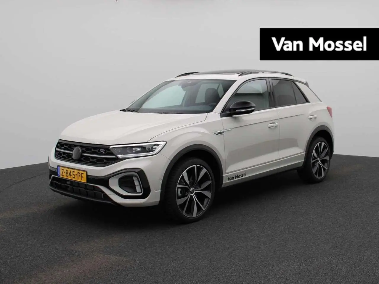 Photo 1 : Volkswagen T-roc 2024 Petrol