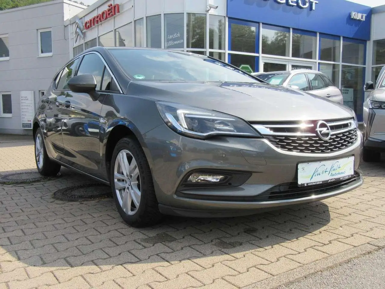 Photo 1 : Opel Astra 2019 Essence