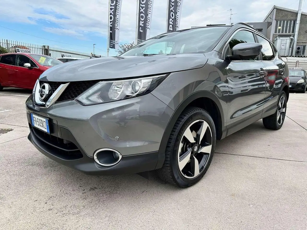 Photo 1 : Nissan Qashqai 2017 Petrol