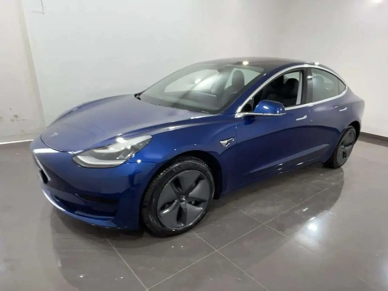 Photo 1 : Tesla Model 3 2020 Electric