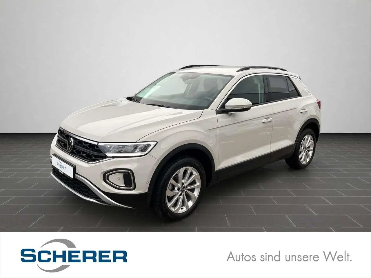 Photo 1 : Volkswagen T-roc 2023 Petrol