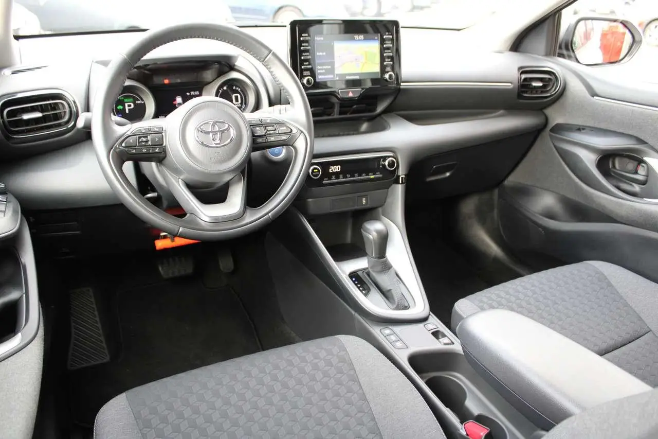 Photo 1 : Toyota Yaris 2020 Hybrid