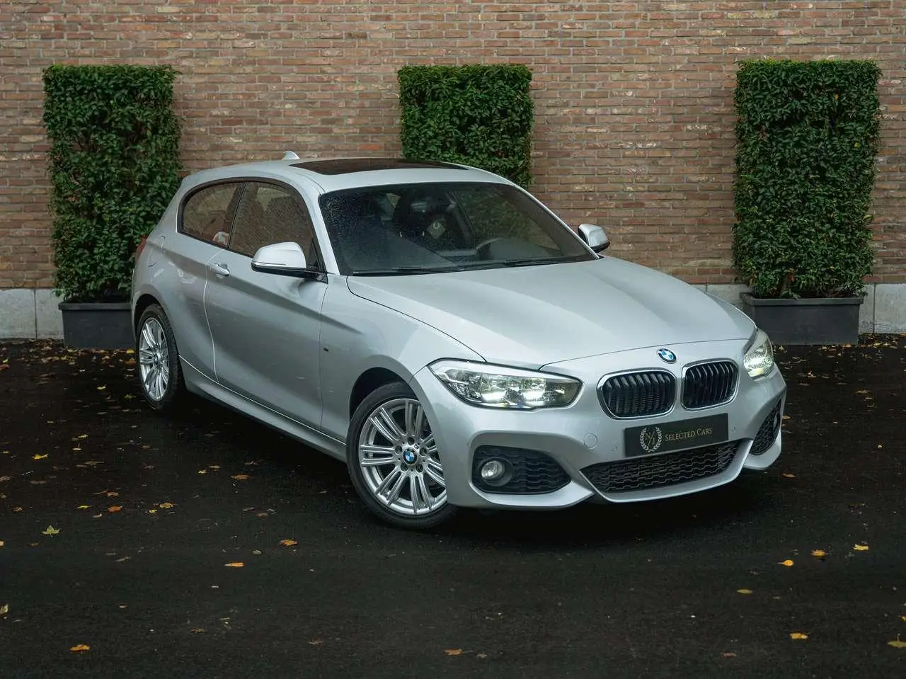 Photo 1 : Bmw Serie 1 2017 Petrol