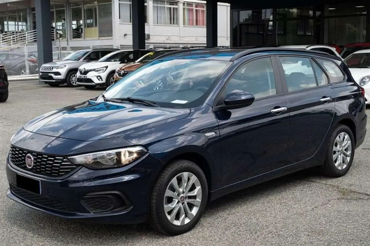 Photo 1 : Fiat Tipo 2018 Diesel