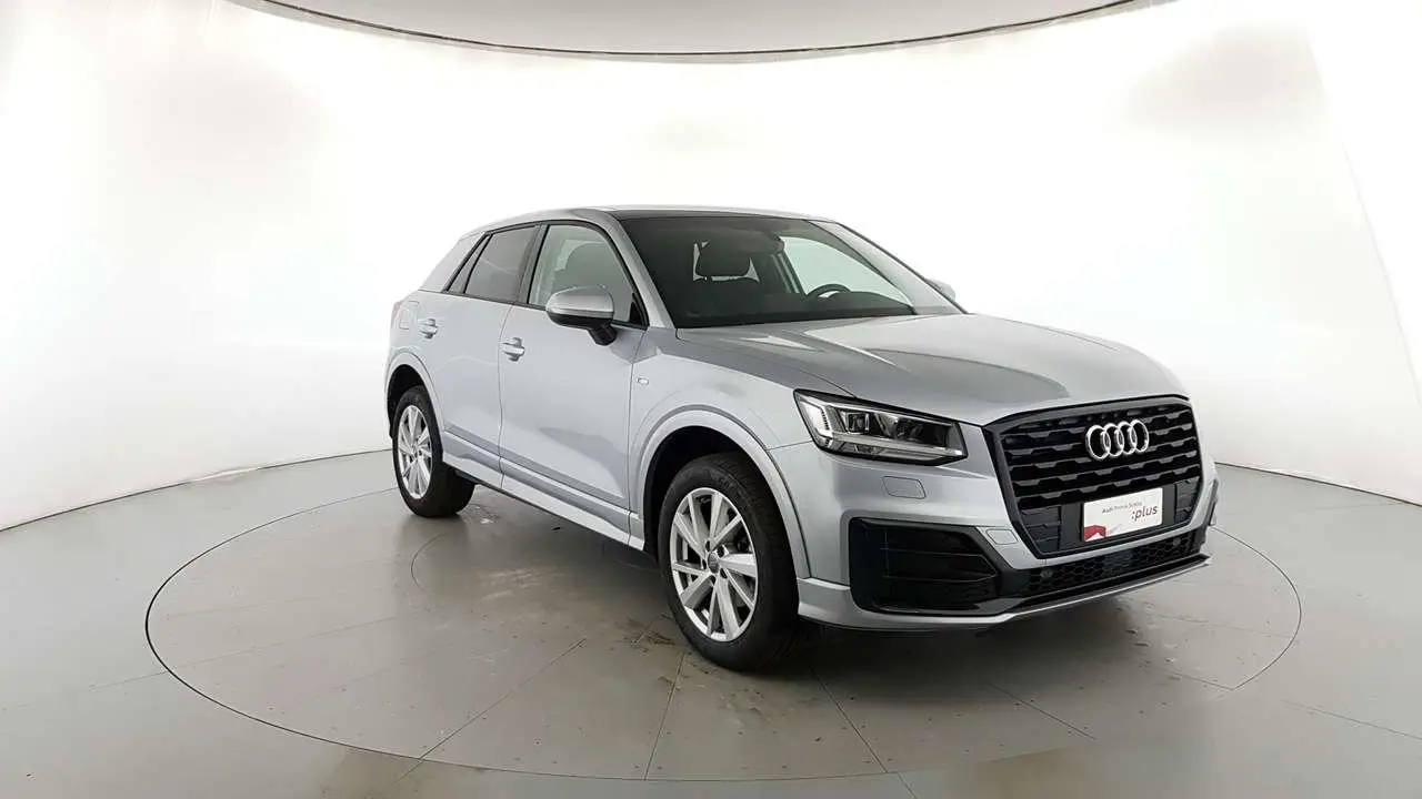 Photo 1 : Audi Q2 2019 Essence