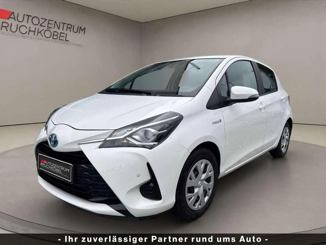 Photo 1 : Toyota Yaris 2018 Hybrid