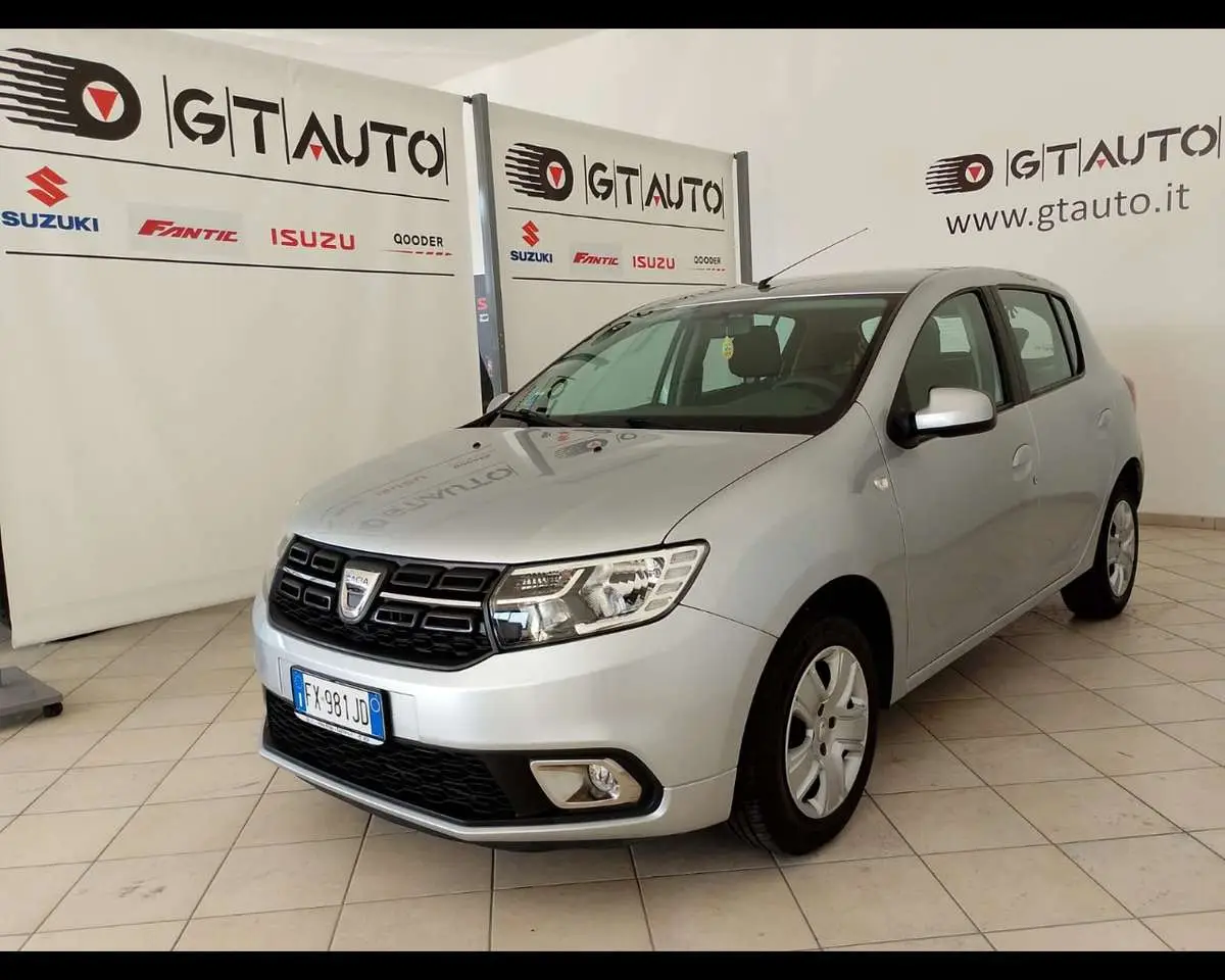 Photo 1 : Dacia Sandero 2019 Diesel