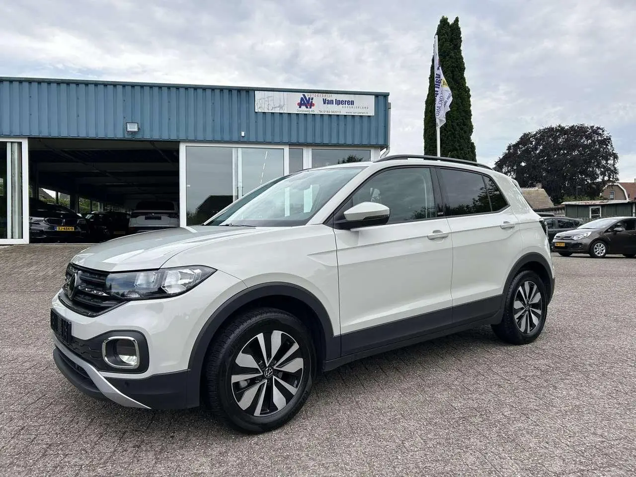 Photo 1 : Volkswagen T-cross 2023 Petrol