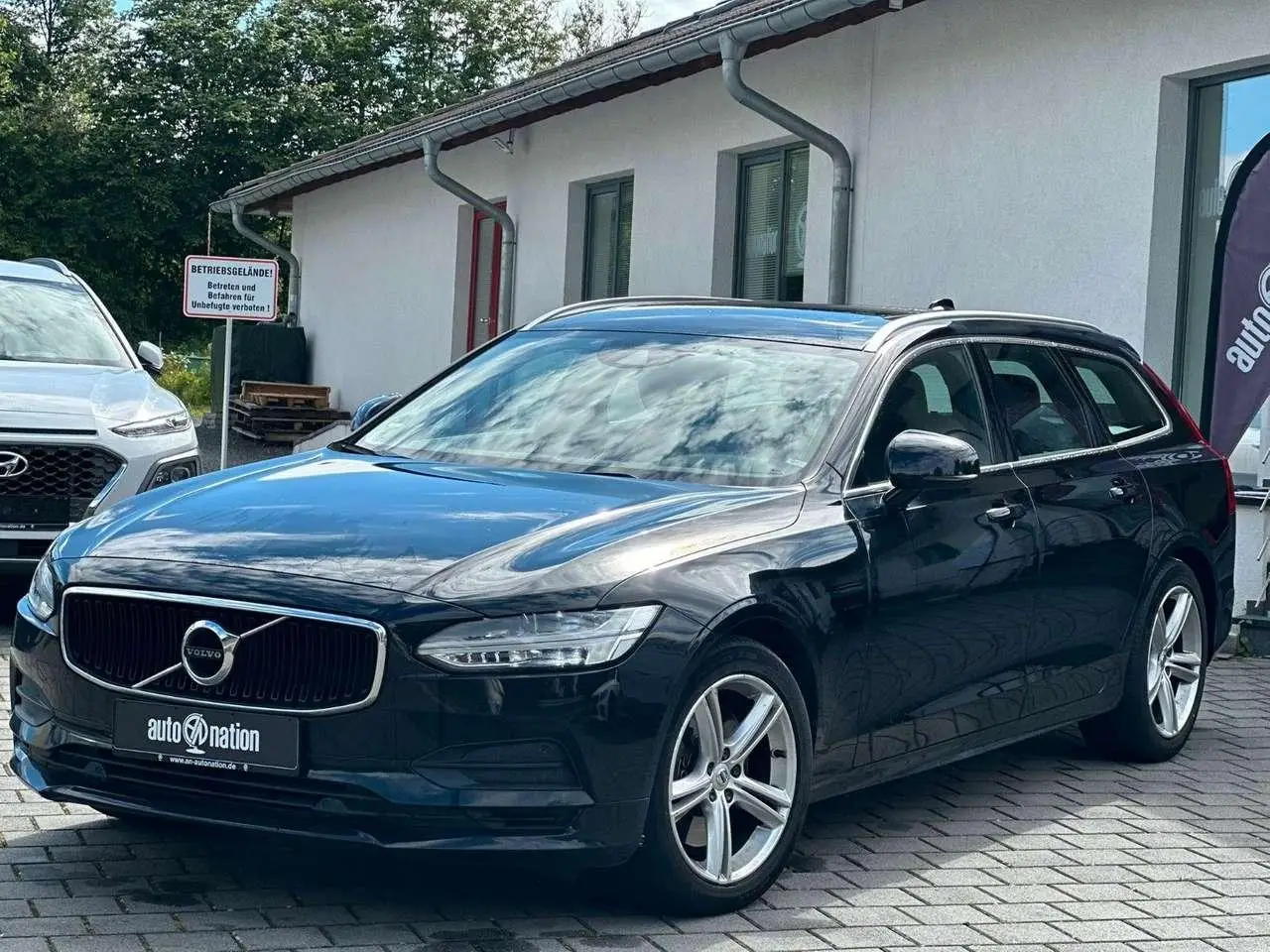 Photo 1 : Volvo V90 2019 Essence