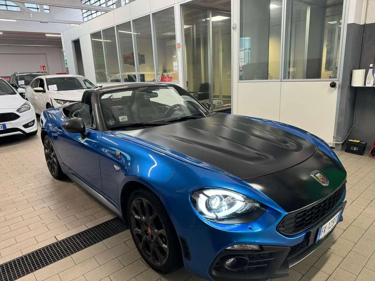 Photo 1 : Abarth 124 Spider 2017 Essence