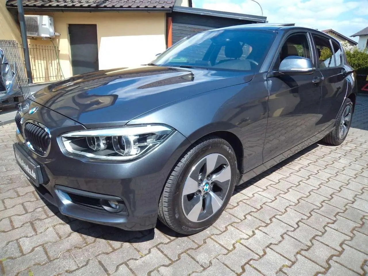 Photo 1 : Bmw Serie 1 2018 Petrol