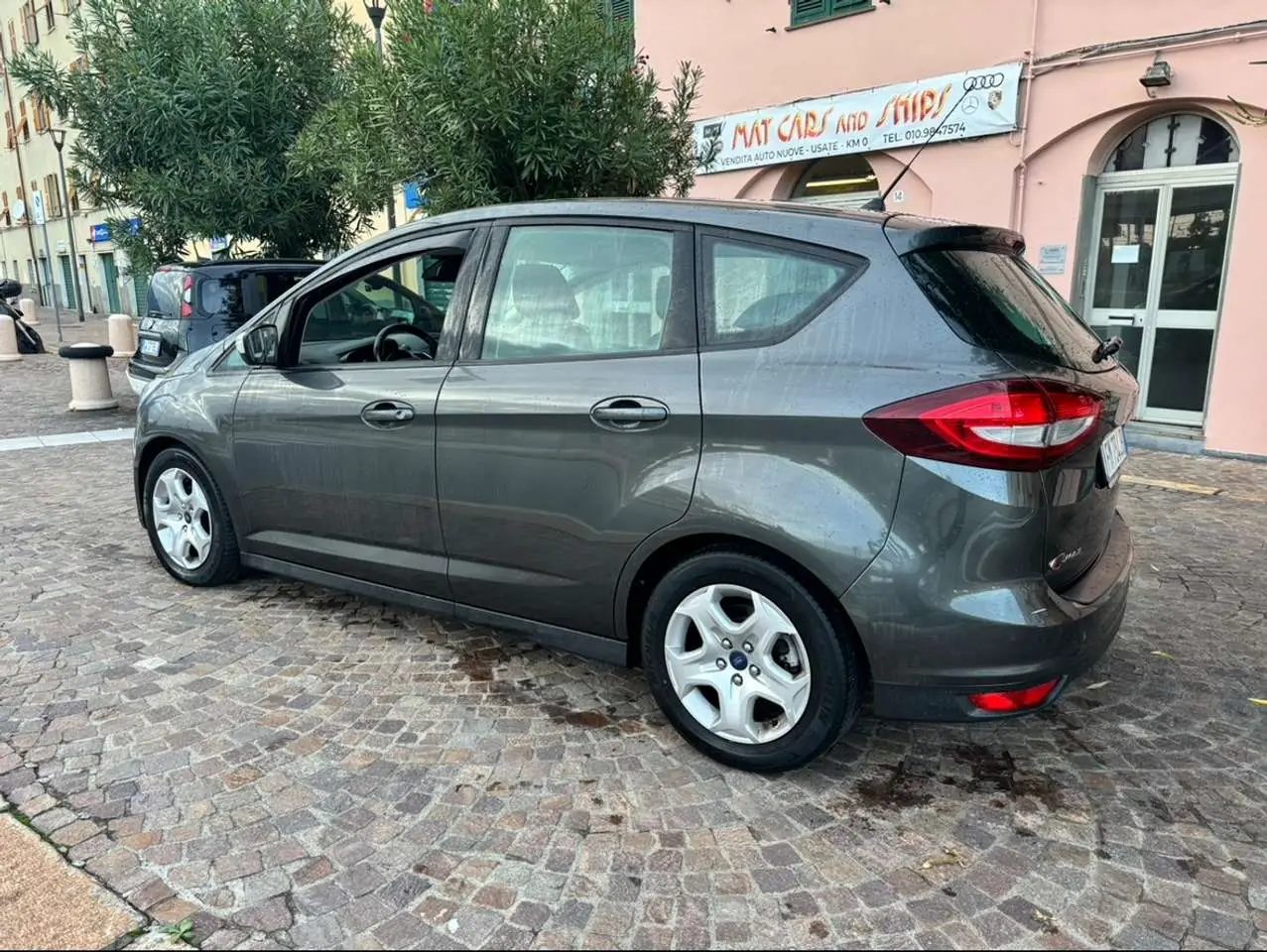 Photo 1 : Ford C-max 2018 Diesel