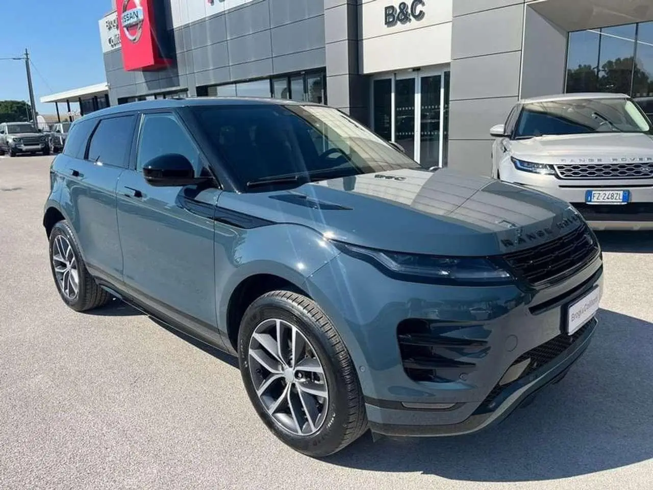 Photo 1 : Land Rover Range Rover Evoque 2024 Hybride