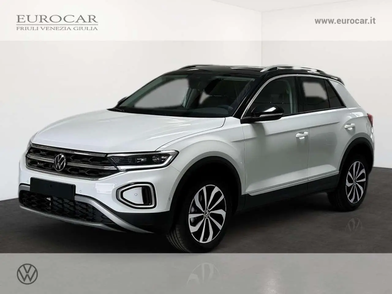 Photo 1 : Volkswagen T-roc 2024 Petrol