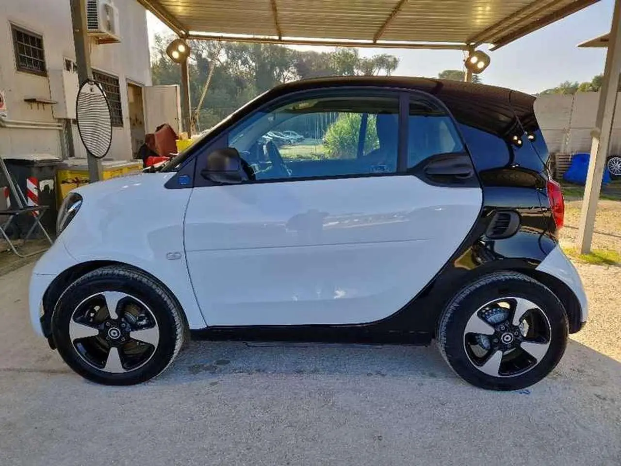 Photo 1 : Smart Fortwo 2021 Électrique