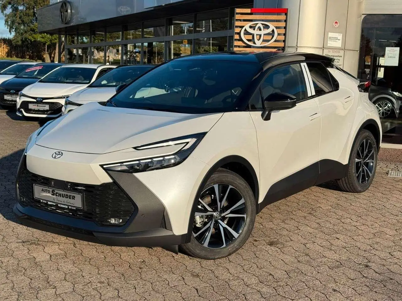 Photo 1 : Toyota C-hr 2024 Hybride