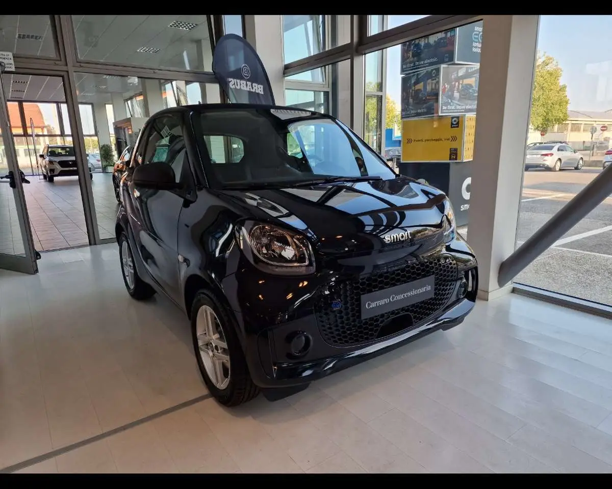 Photo 1 : Smart Fortwo 2022 Electric