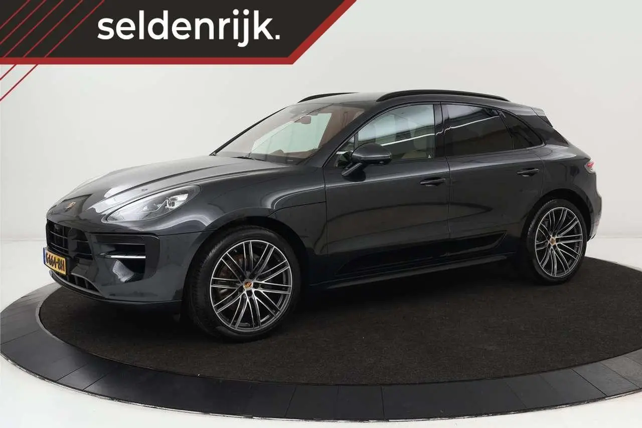 Photo 1 : Porsche Macan 2019 Petrol