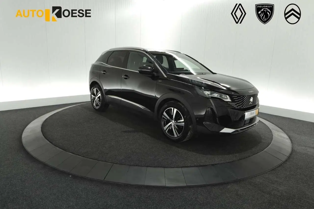 Photo 1 : Peugeot 3008 2021 Essence