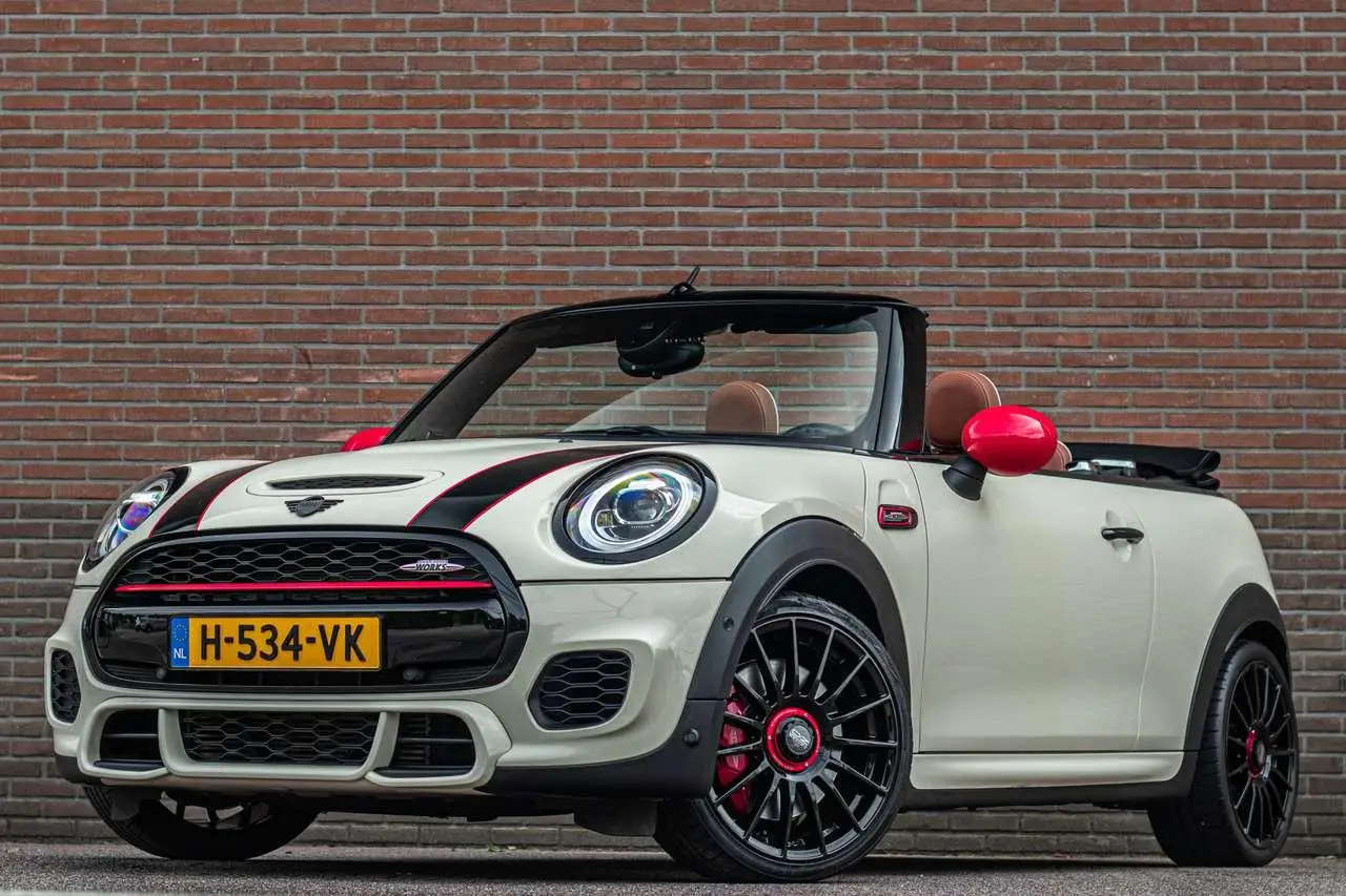 Photo 1 : Mini Cooper 2019 Essence