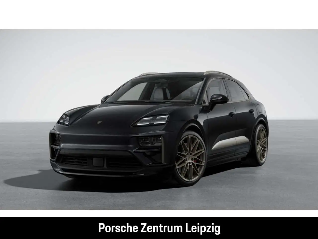 Photo 1 : Porsche Macan 2024 Electric