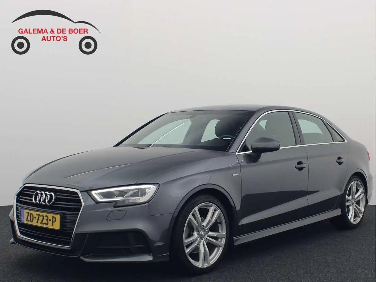 Photo 1 : Audi A3 2019 Petrol