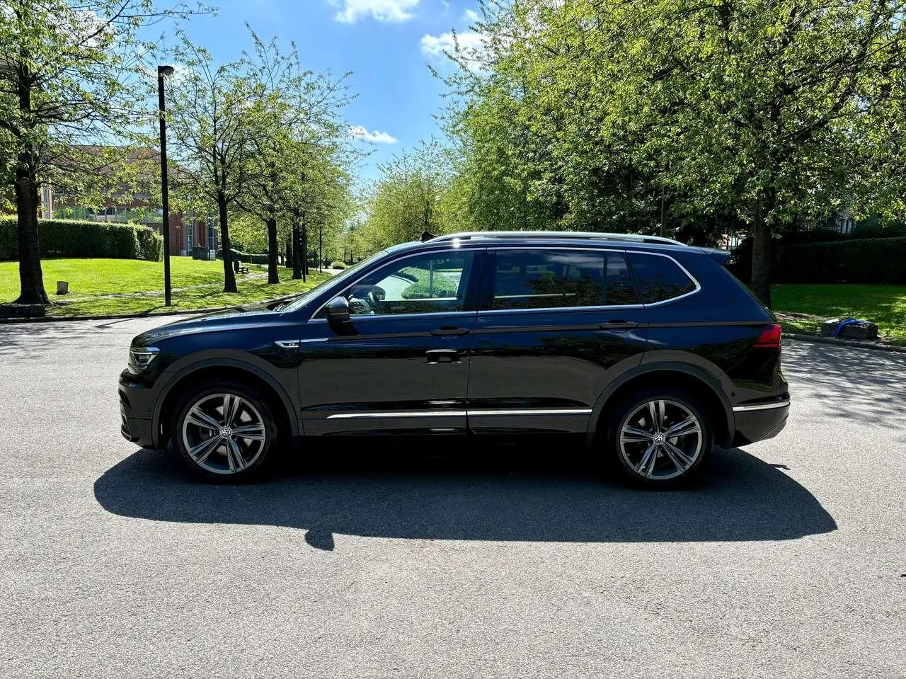 Photo 1 : Volkswagen Tiguan 2019 Diesel