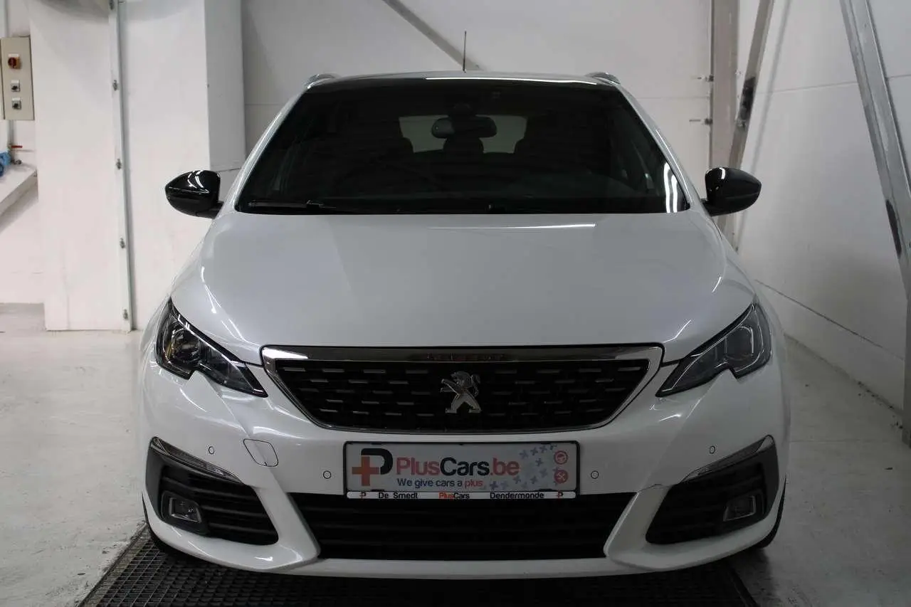 Photo 1 : Peugeot 308 2020 Essence