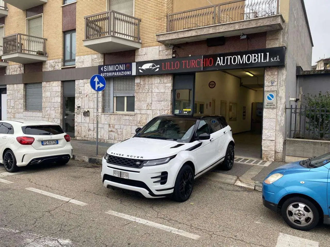 Photo 1 : Land Rover Range Rover Evoque 2019 Hybrid