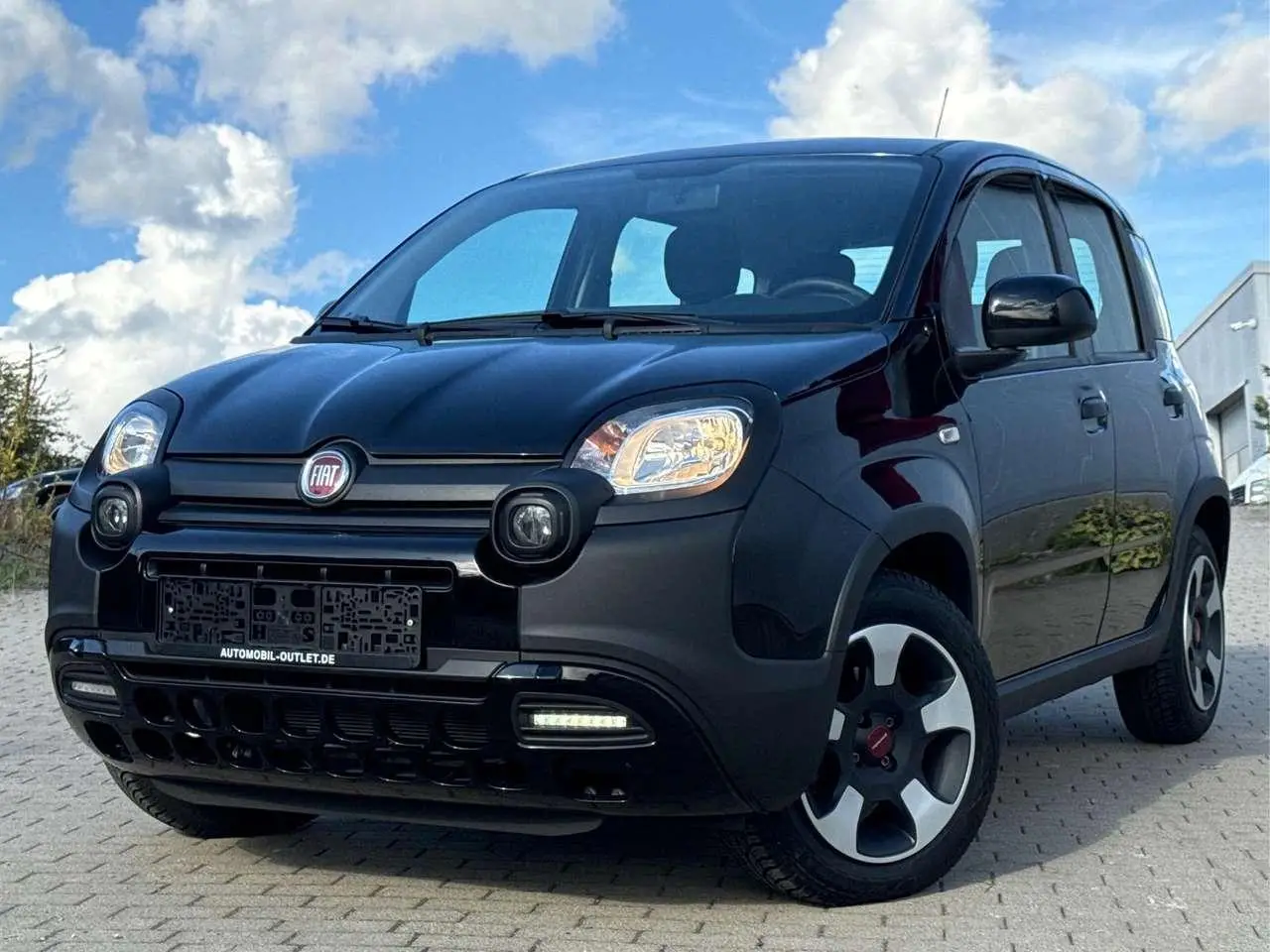 Photo 1 : Fiat Panda 2023 Petrol