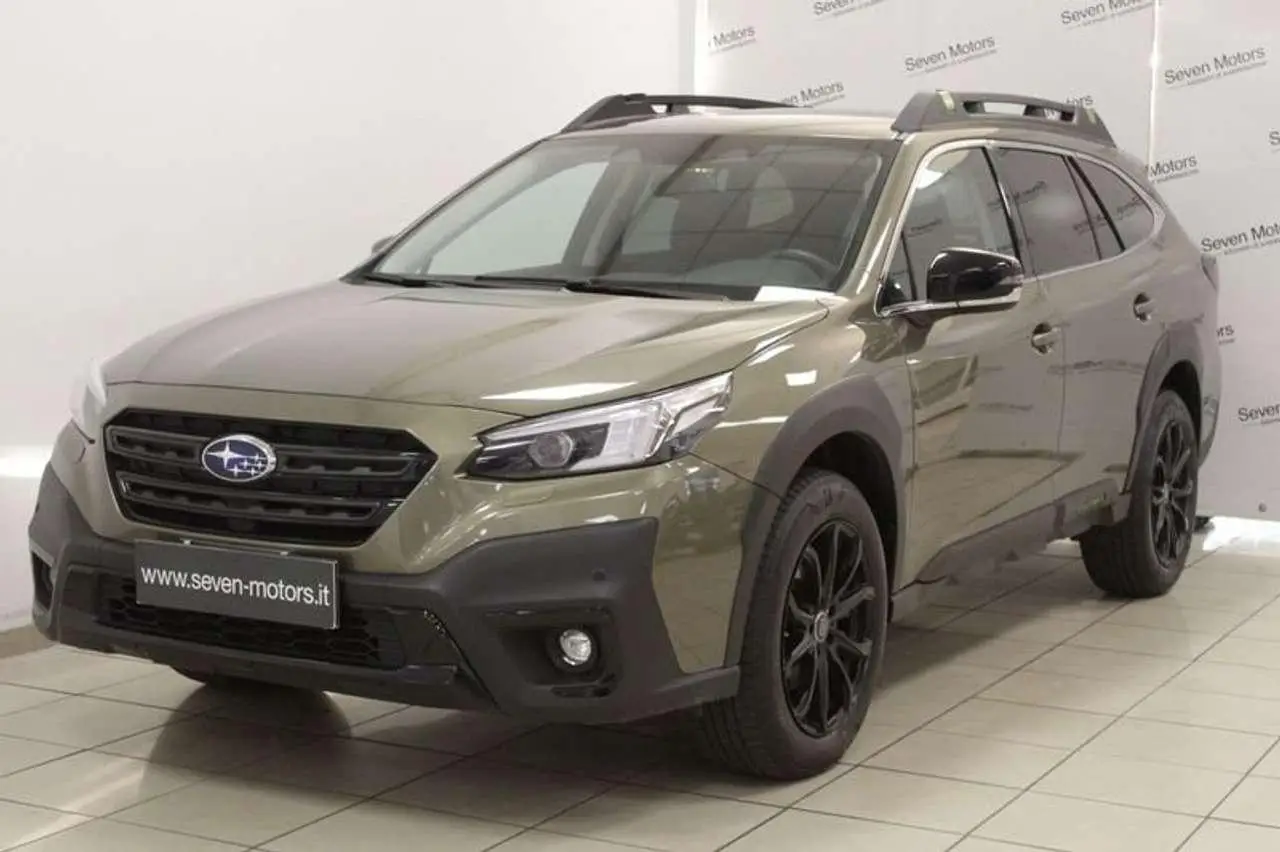 Photo 1 : Subaru Outback 2021 Petrol