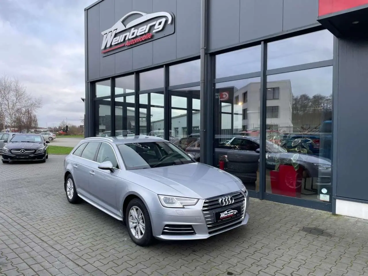 Photo 1 : Audi A4 2017 Diesel