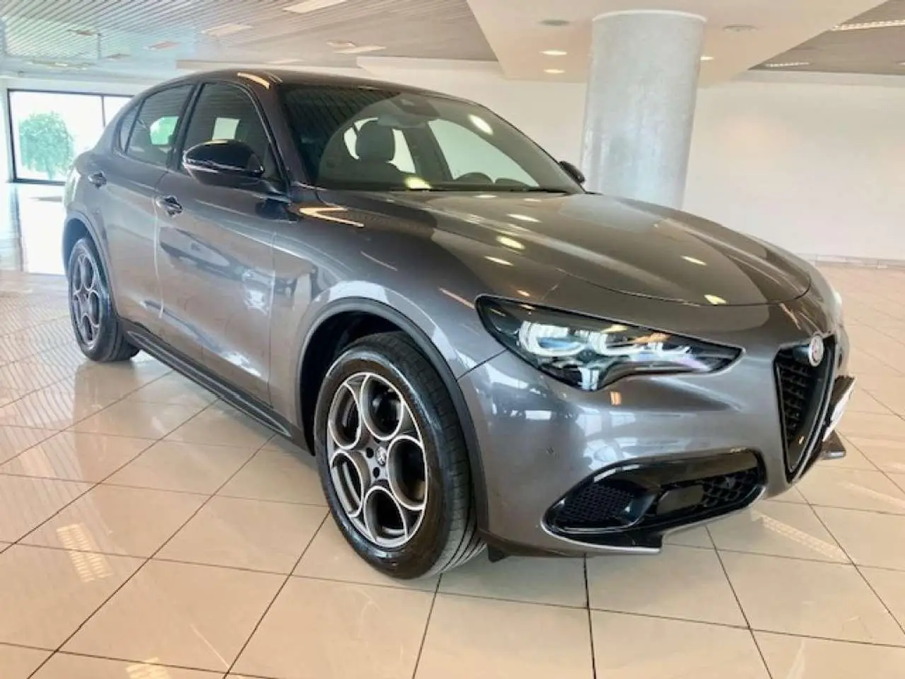 Photo 1 : Alfa Romeo Stelvio 2023 Diesel