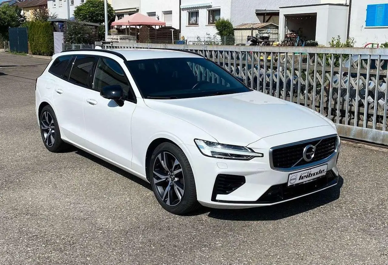 Photo 1 : Volvo V60 2020 Hybrid