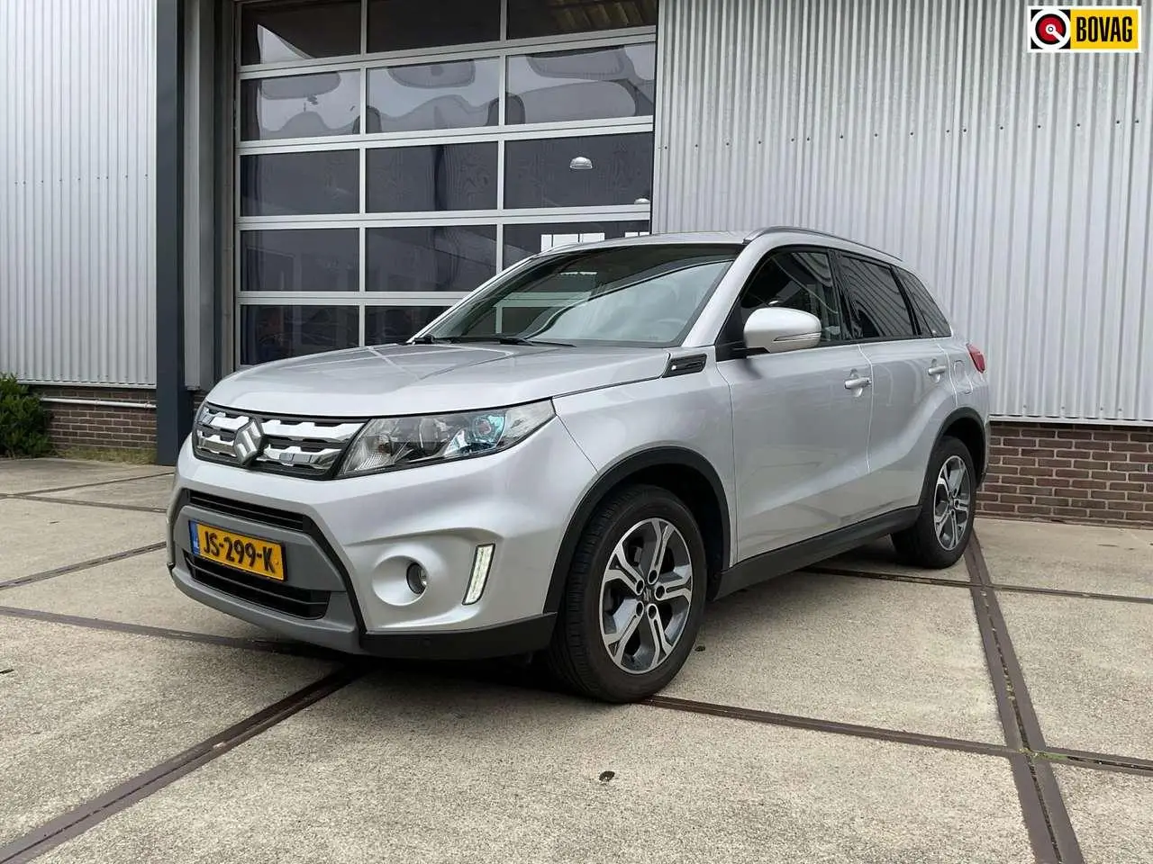 Photo 1 : Suzuki Vitara 2016 Petrol