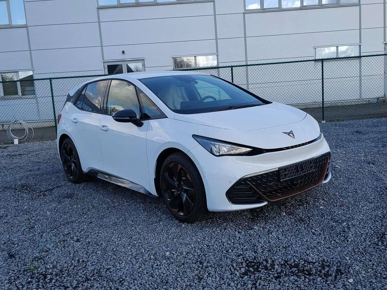 Photo 1 : Cupra Born 2024 Electric