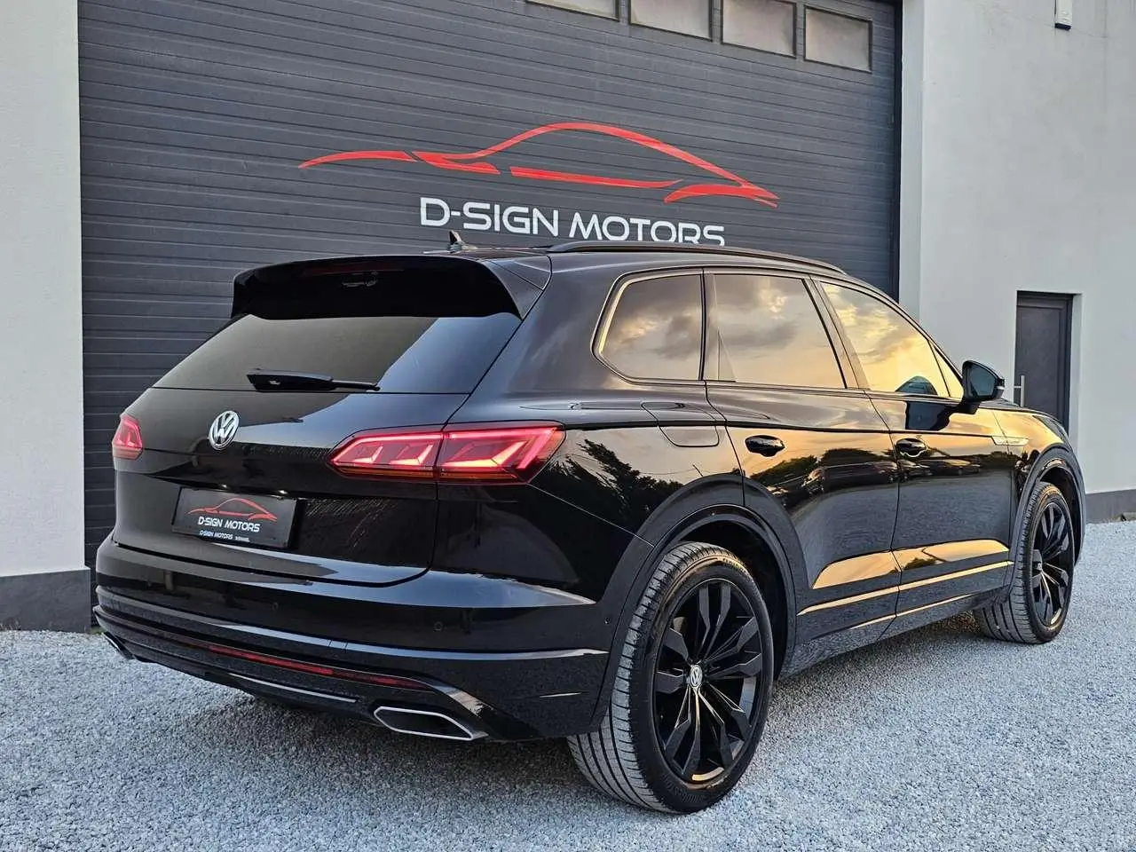 Photo 1 : Volkswagen Touareg 2019 Diesel