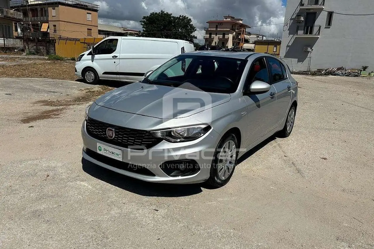 Photo 1 : Fiat Tipo 2017 Diesel