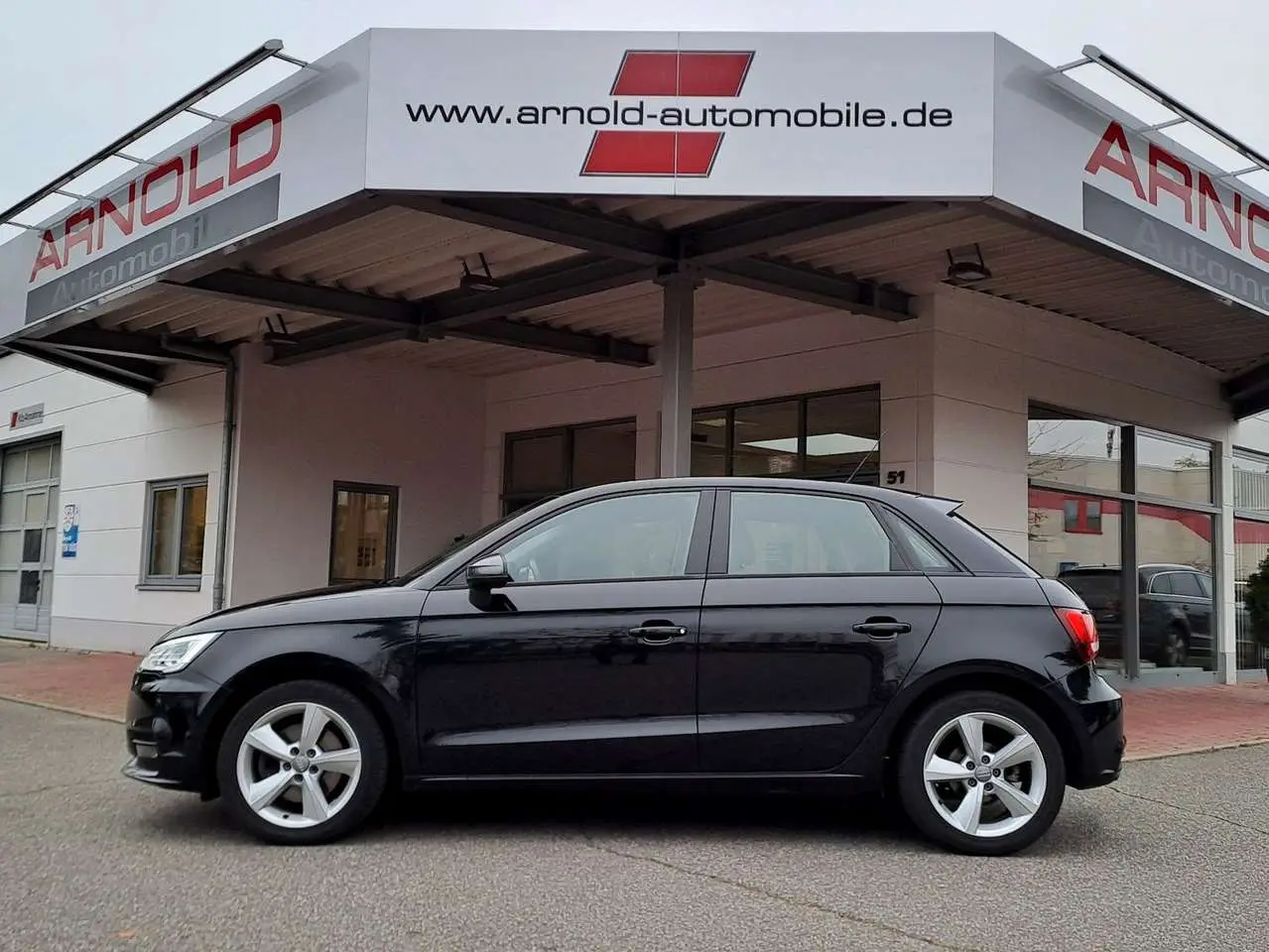 Photo 1 : Audi A1 2016 Essence