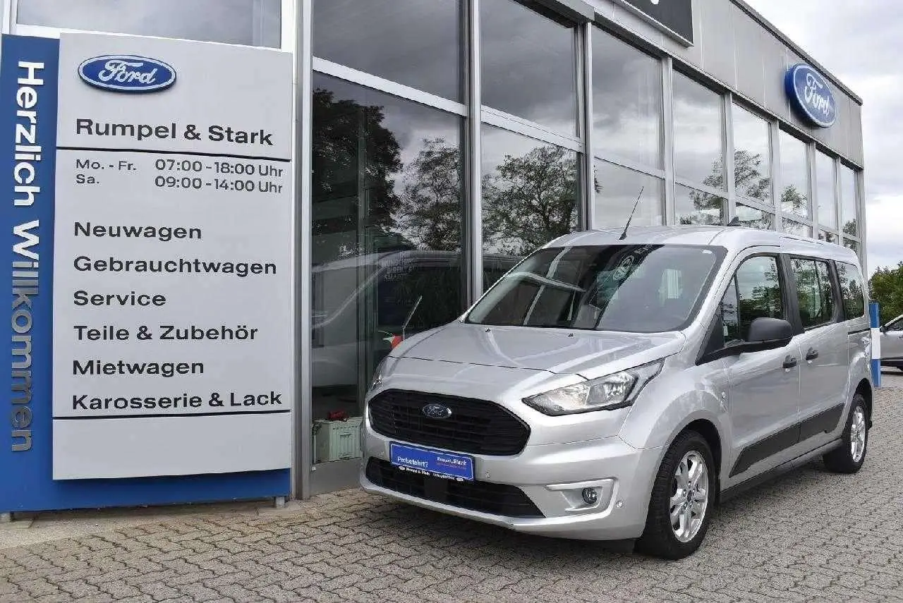 Photo 1 : Ford Grand Tourneo 2020 Diesel